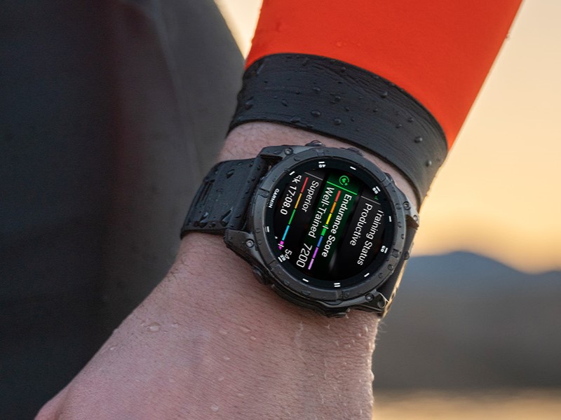 Garmin Fenix 8 vs Apple Watch Ultra 2 comparison