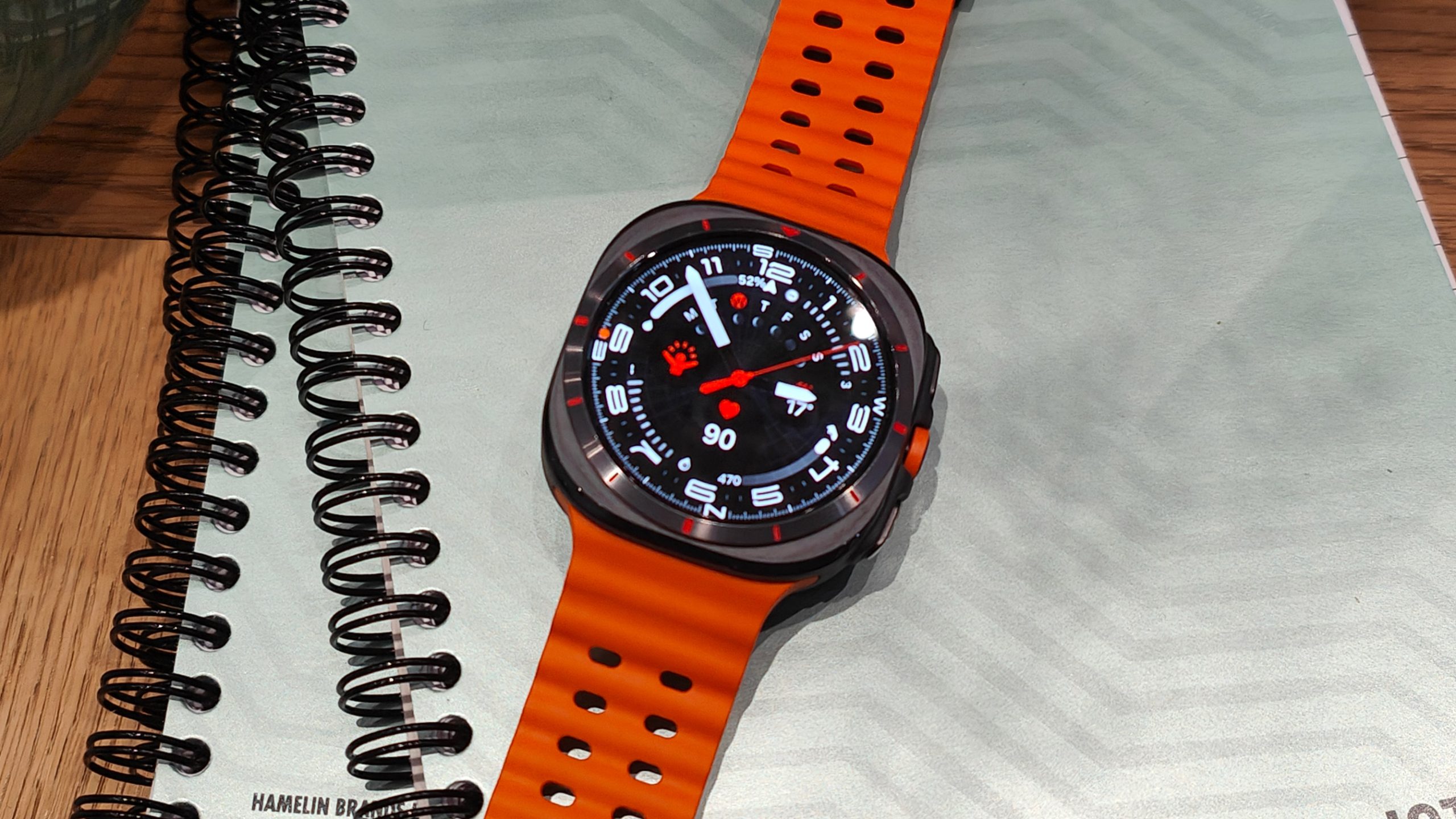 Amazfit T-Rex 3 vs Samsung Galaxy Watch Ultra difference