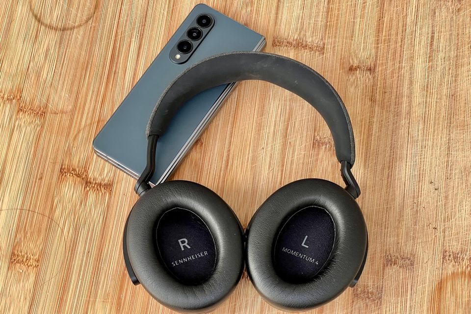 Space Q45 vs Momentum 4 vs Sony WH-1000XM5 differences